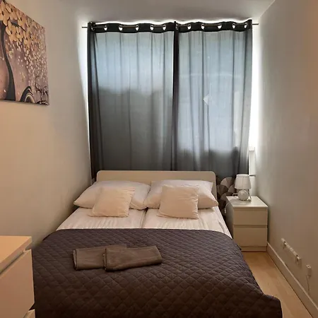 Coser Centrum 1 Varşova