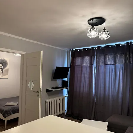 Apartamento Coser Centrum 1 *